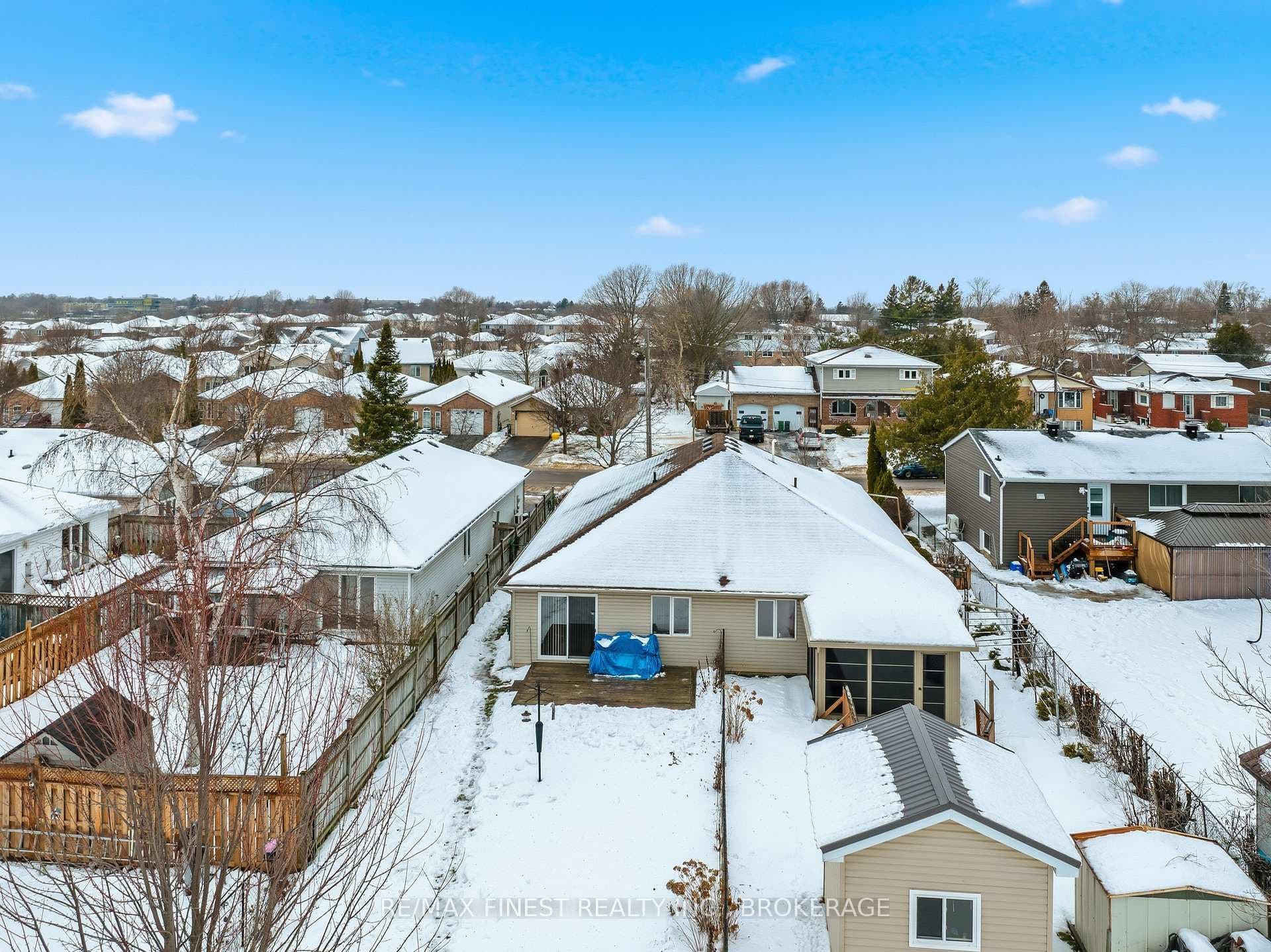 77 Wilson Street photo 32