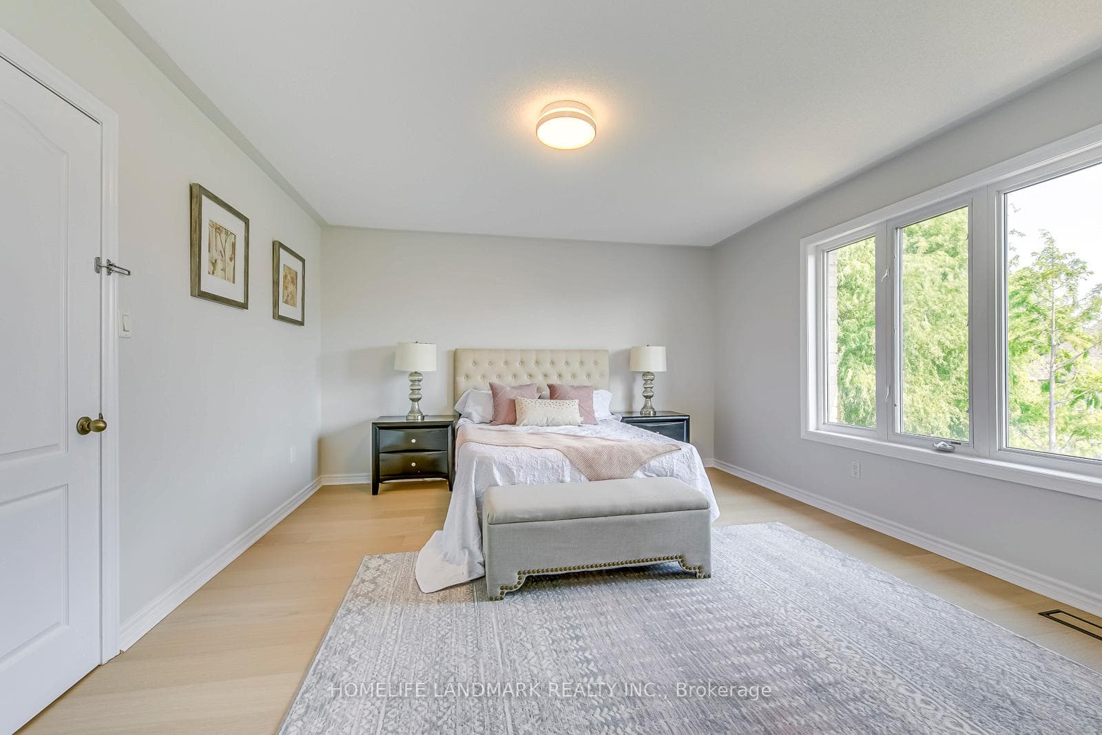 416 Spring Blossom Crescent photo 16