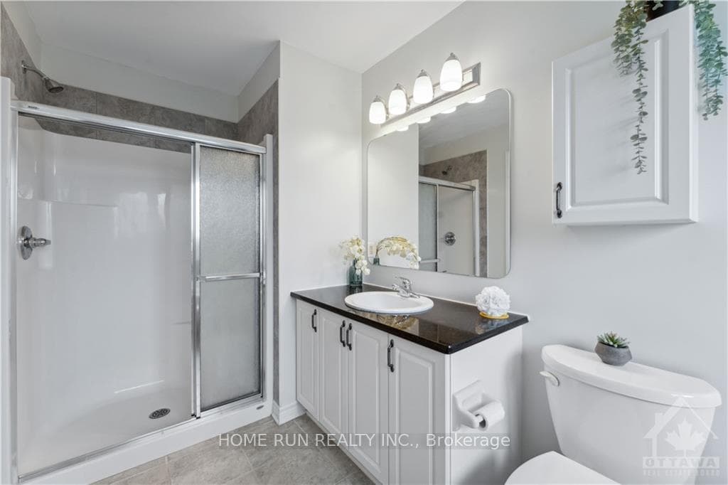 256 MOJAVE Crescent photo 20