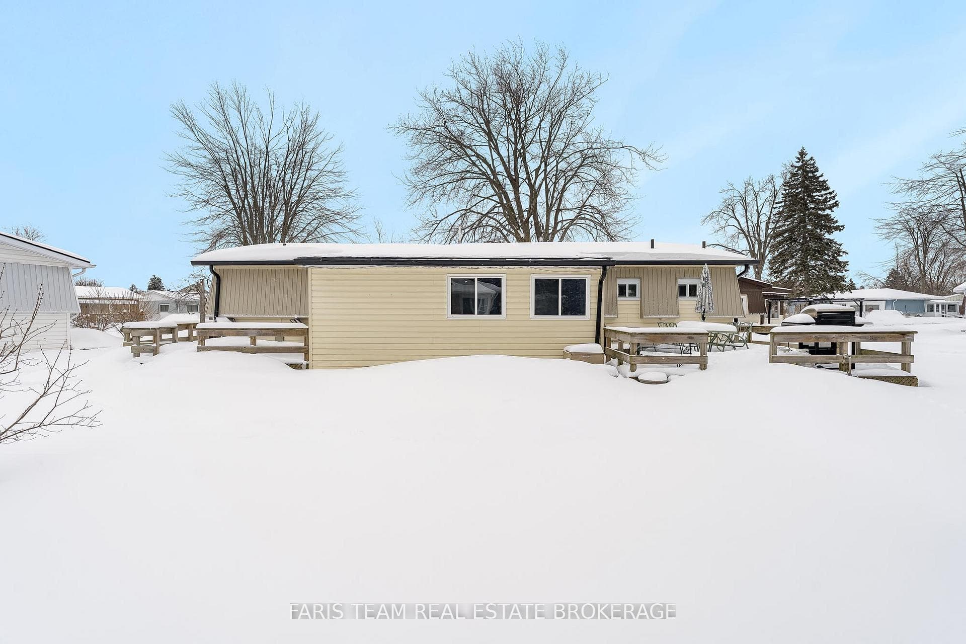 25 Recreation Drive photo 22