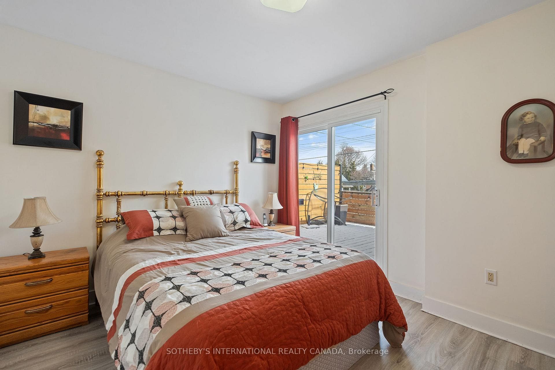 104 Golden Boulevard photo 14