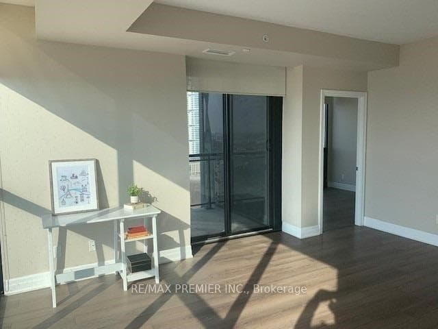 2900 Highway 7 Avenue Unit 1904 photo 11