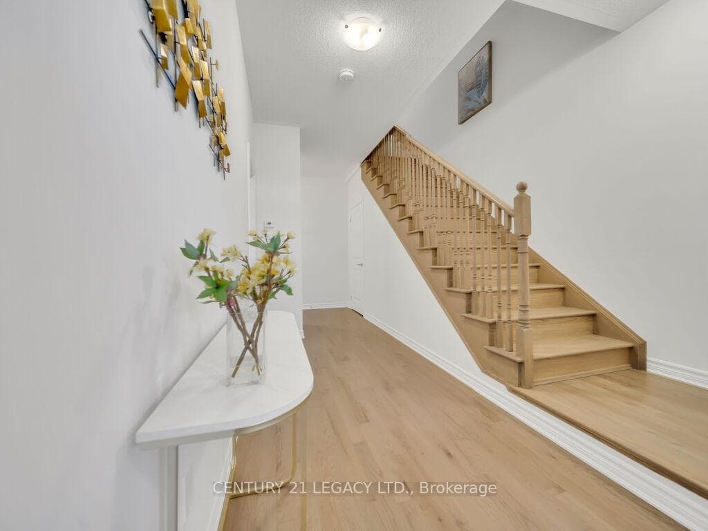12182 Mclaughlin Road photo 5