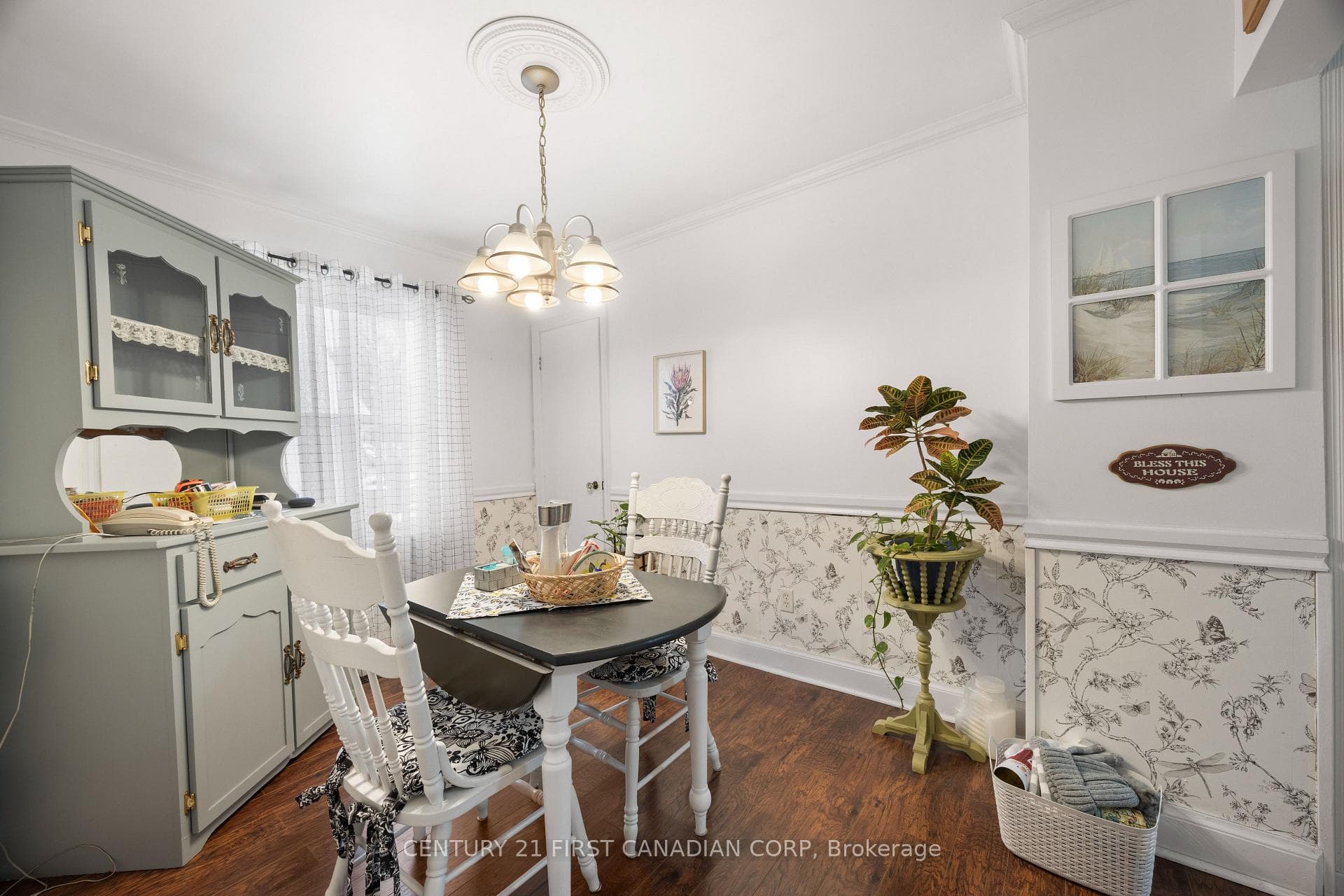 265 Short Avenue photo 10