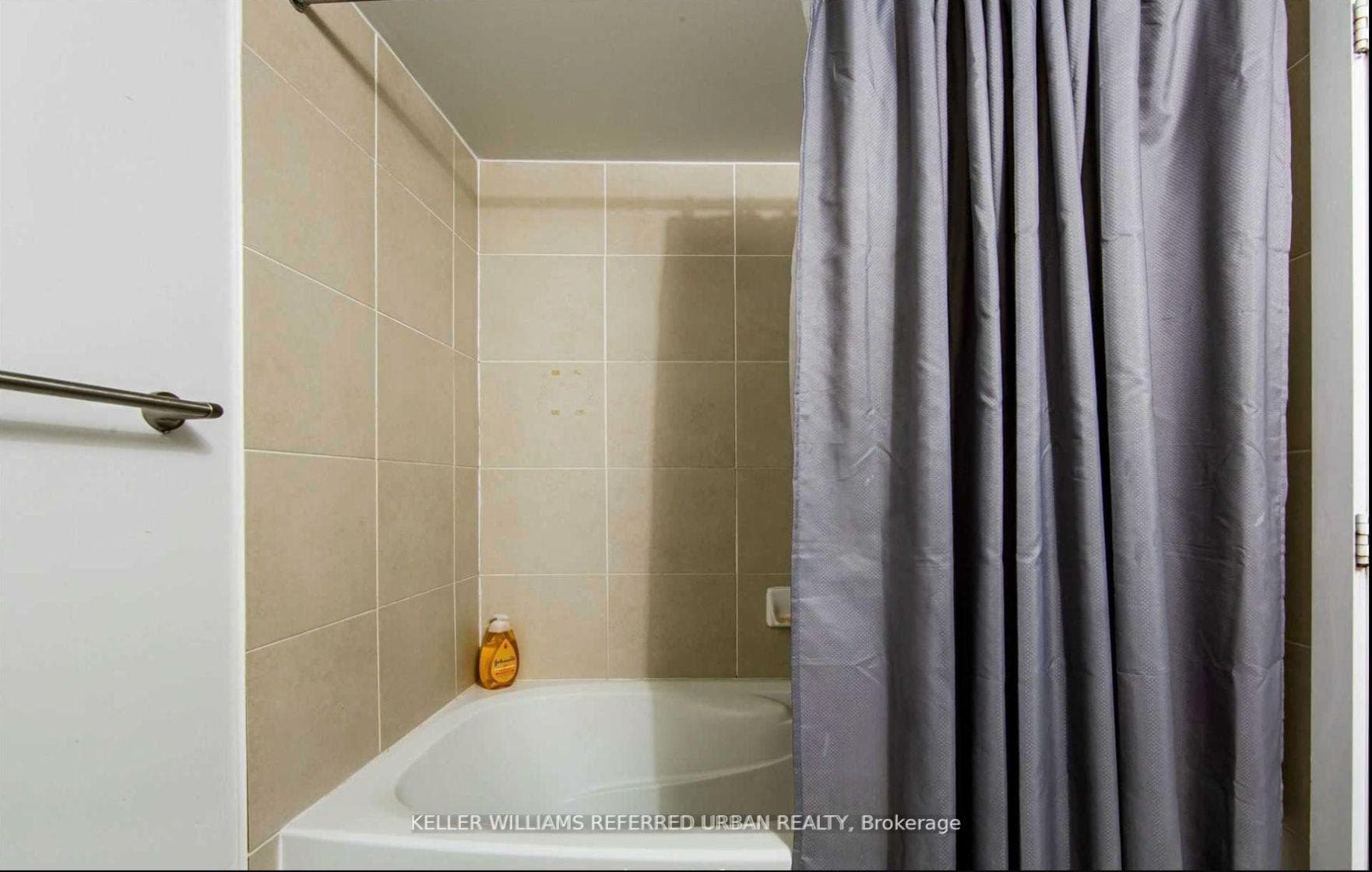 20 Blue Jays Way Unit 810 photo 10