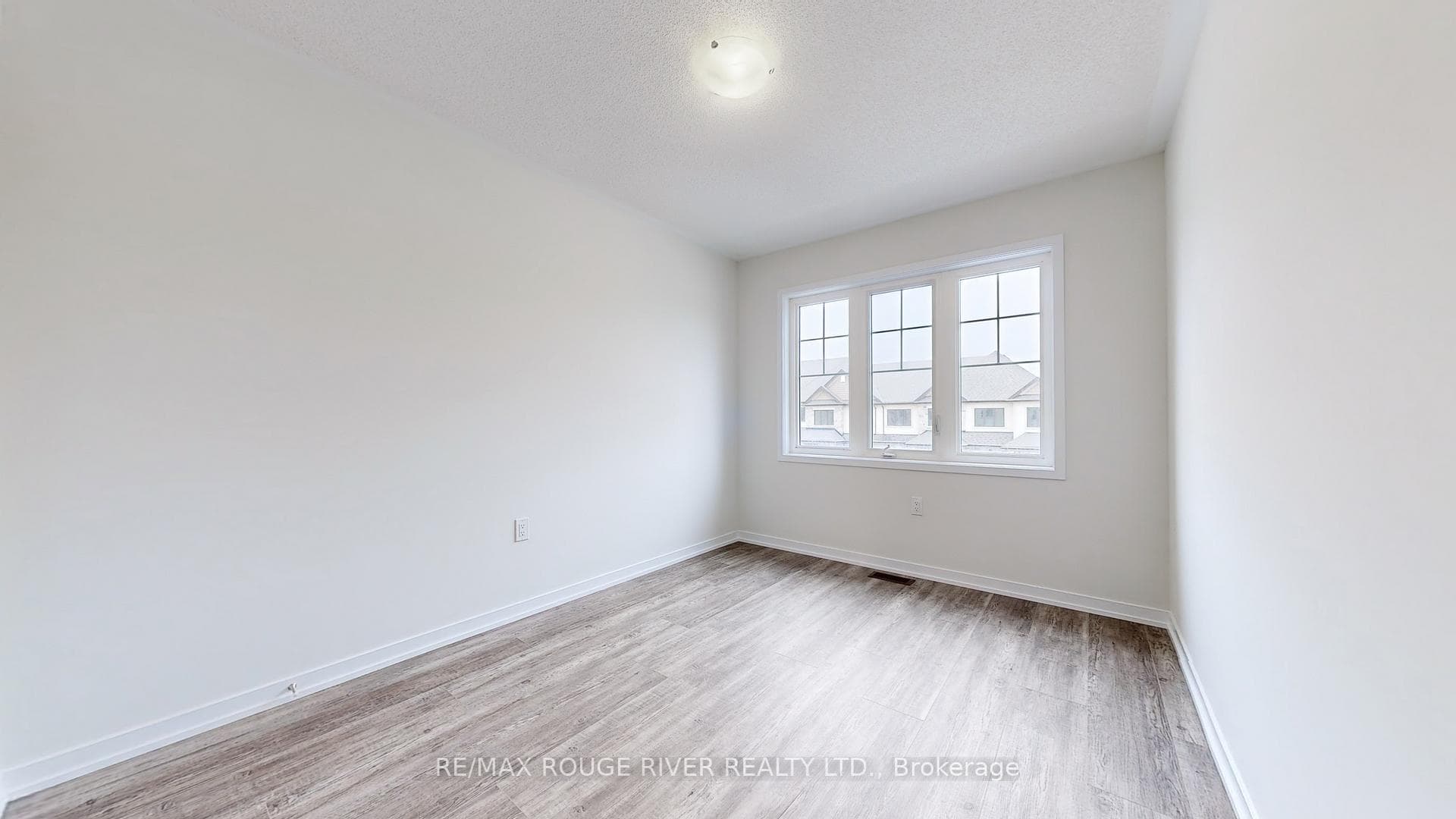 1532 Wheatcroft Drive photo 21