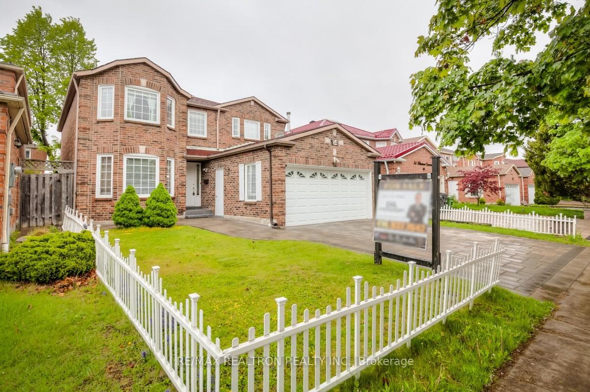 54 Bluenose Crescent photo 50