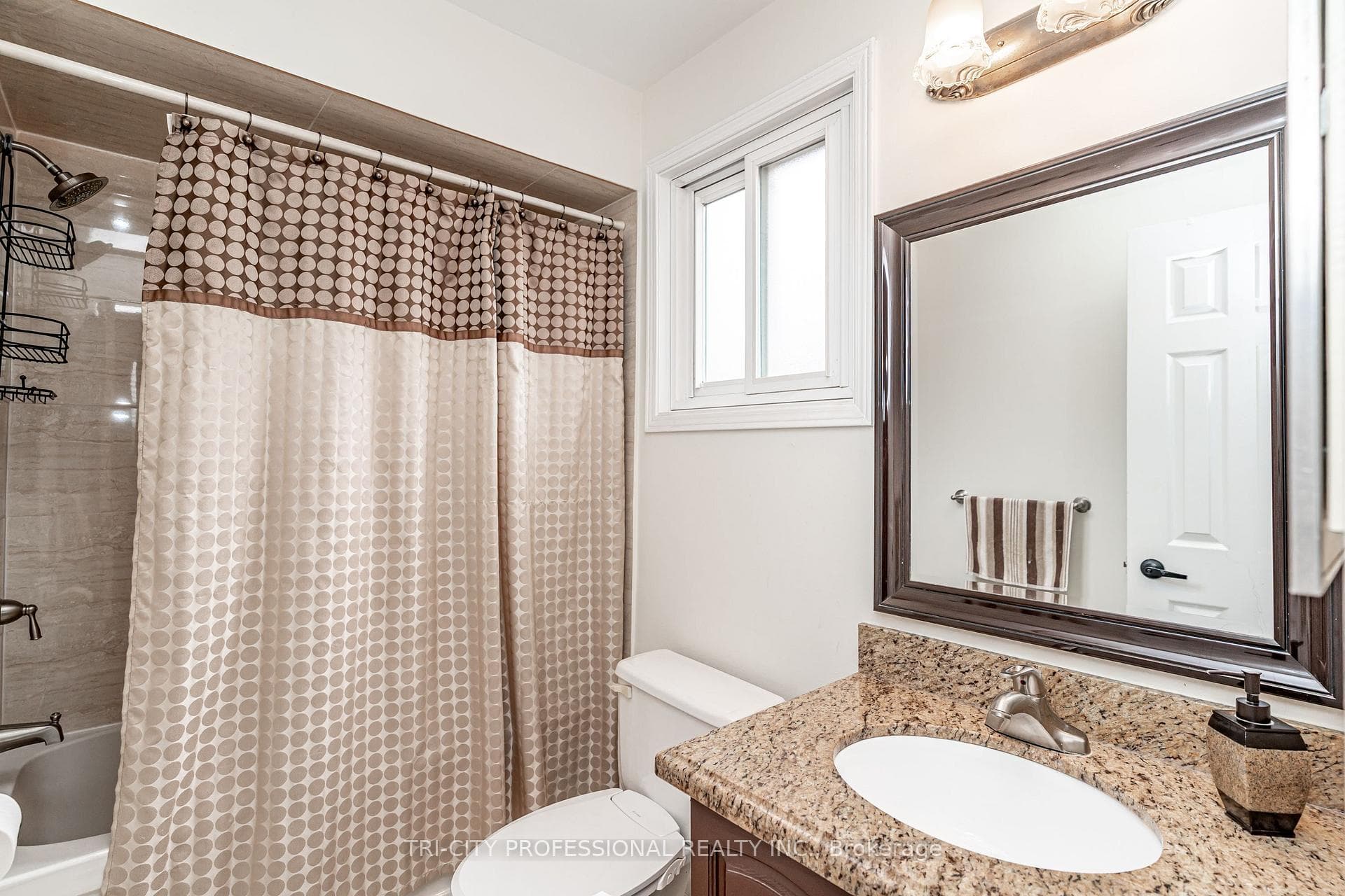 2 Burnley Place photo 25