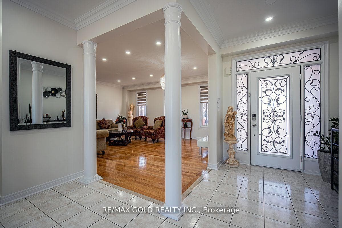 17 Yellow Pine Road photo 5