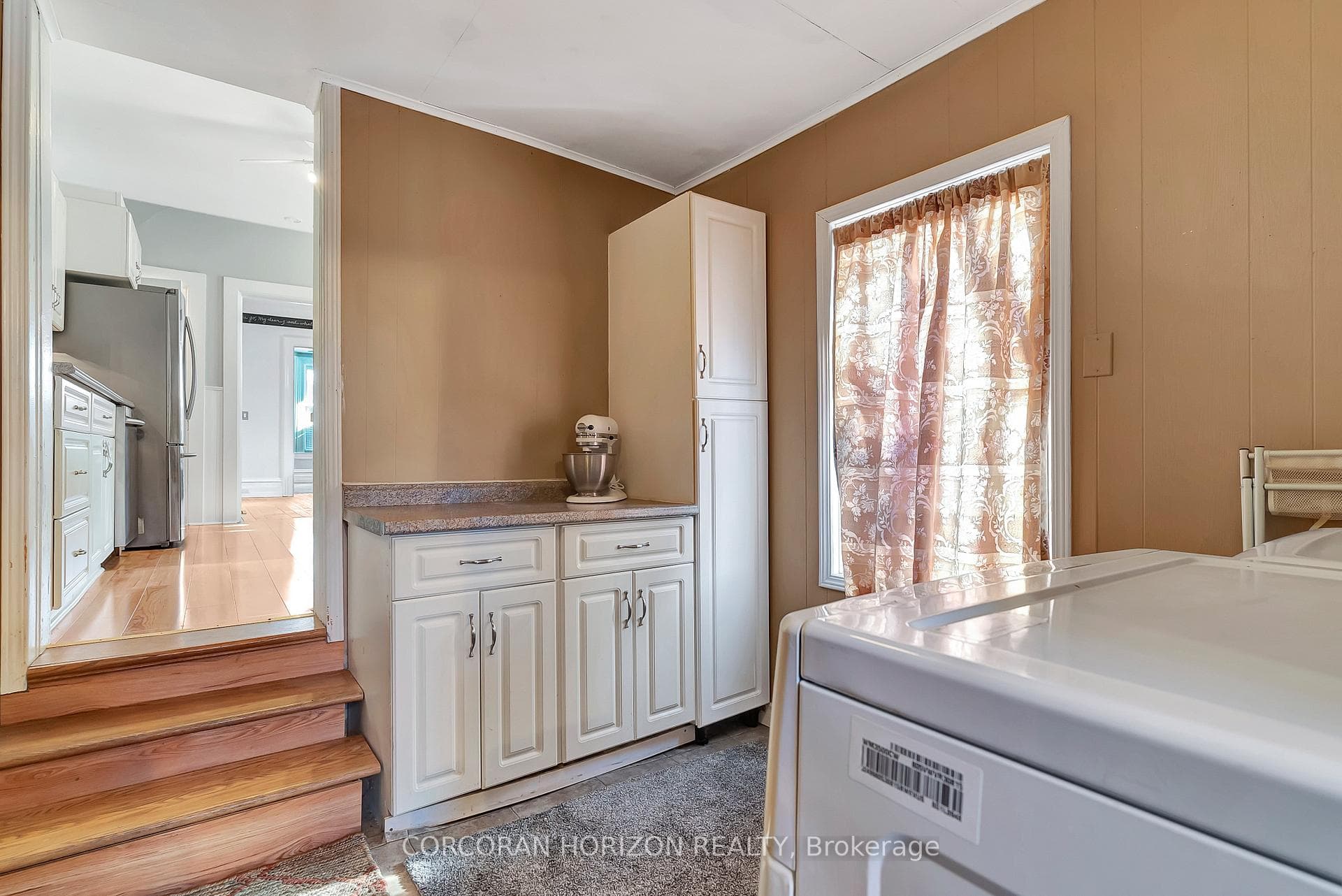 120 Grand Avenue photo 19