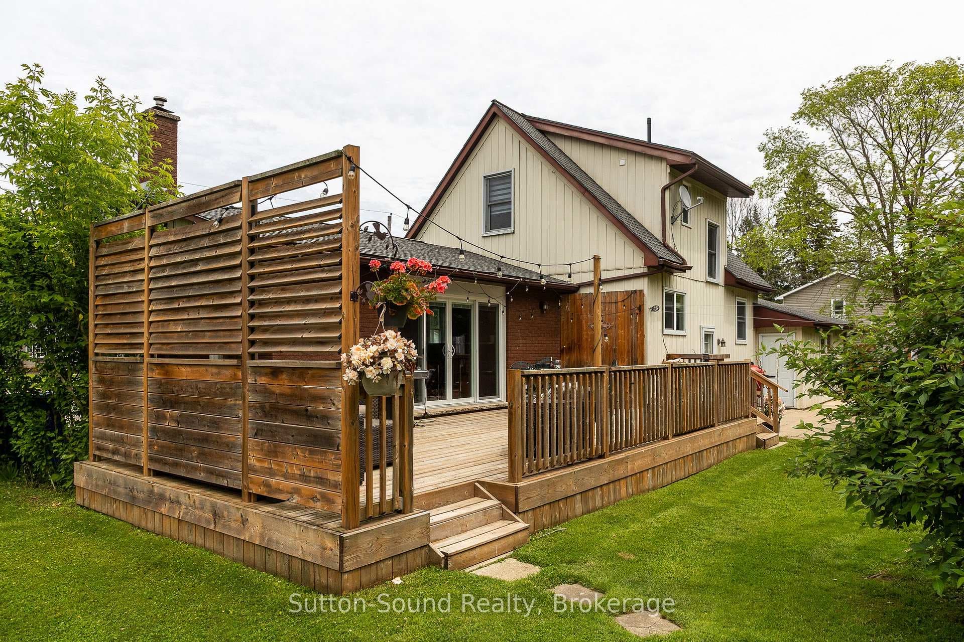 864 16th Street photo 25