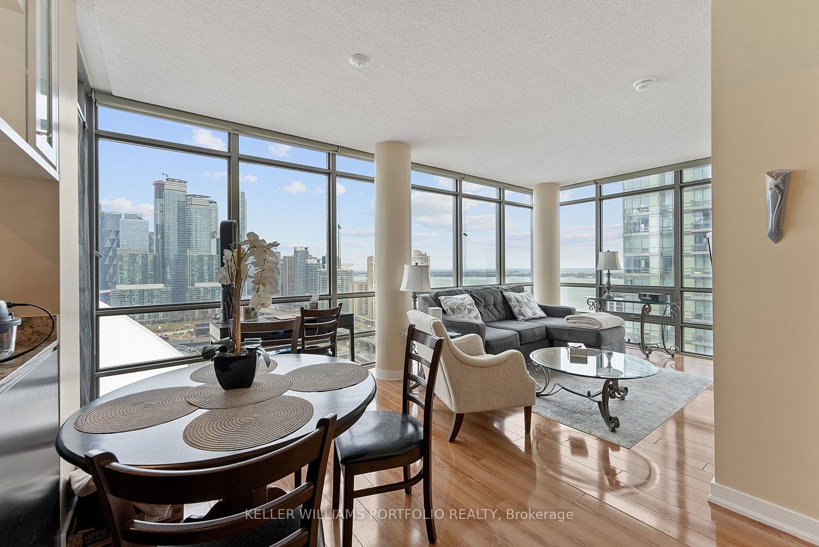 3 Navy Wharf Court Unit 2809 photo 9