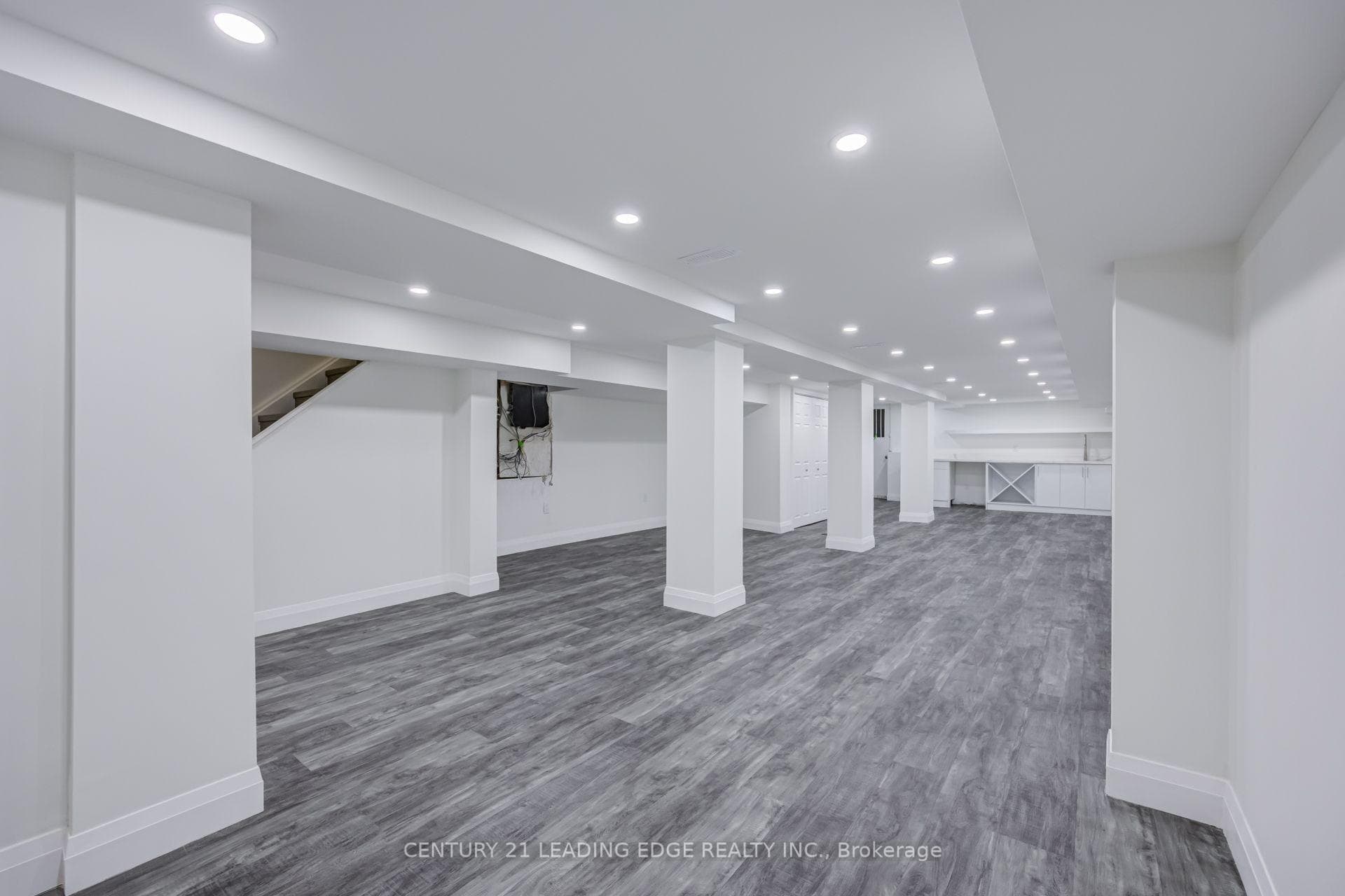 1375 Bathurst Street Unit Main/Basement photo 17