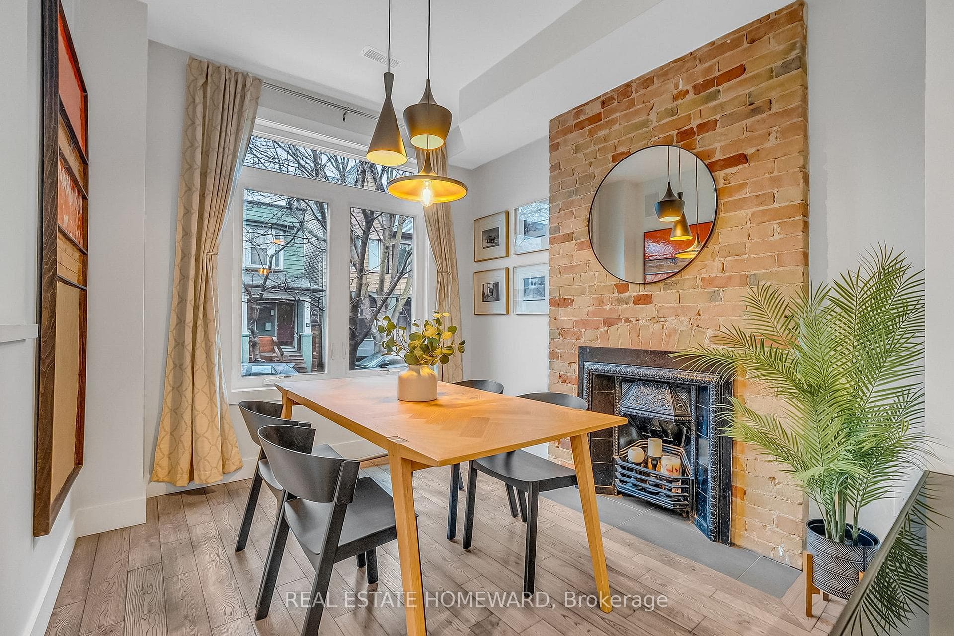 3 Howie Avenue photo 18