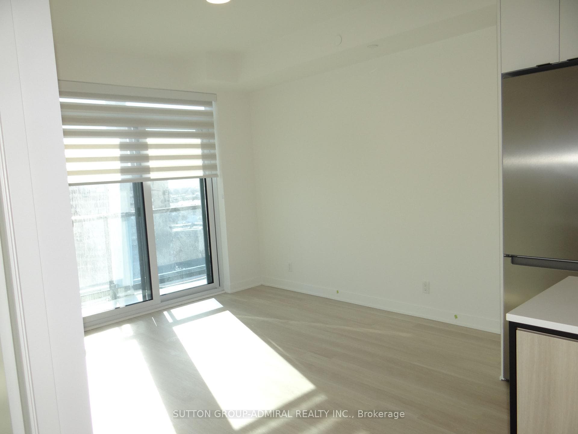 30 Upper Mall Way Unit 1111 photo 19