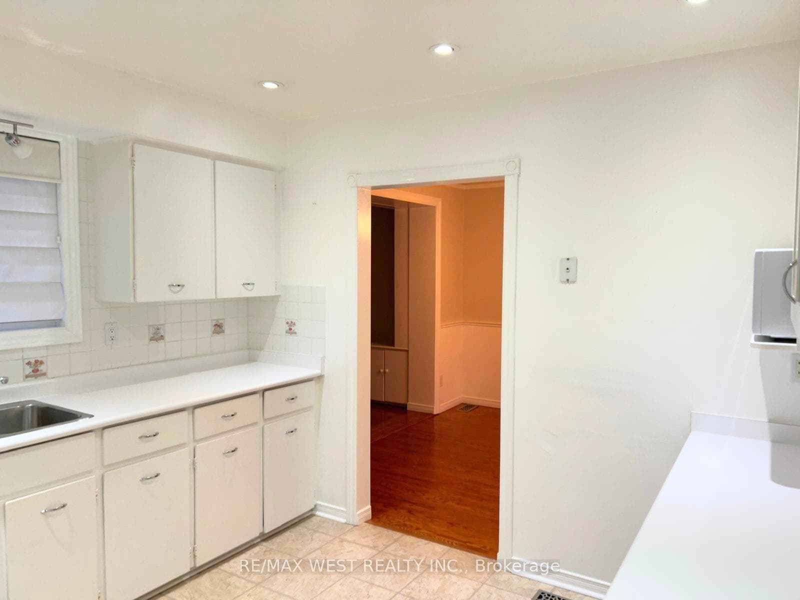 121 Bartley Bull Parkway photo 8