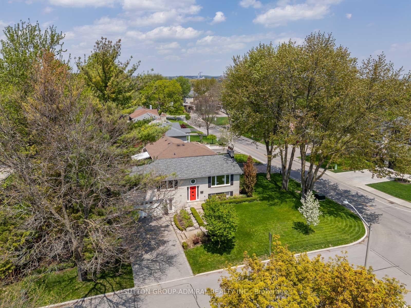 125 Laverock Avenue photo 41