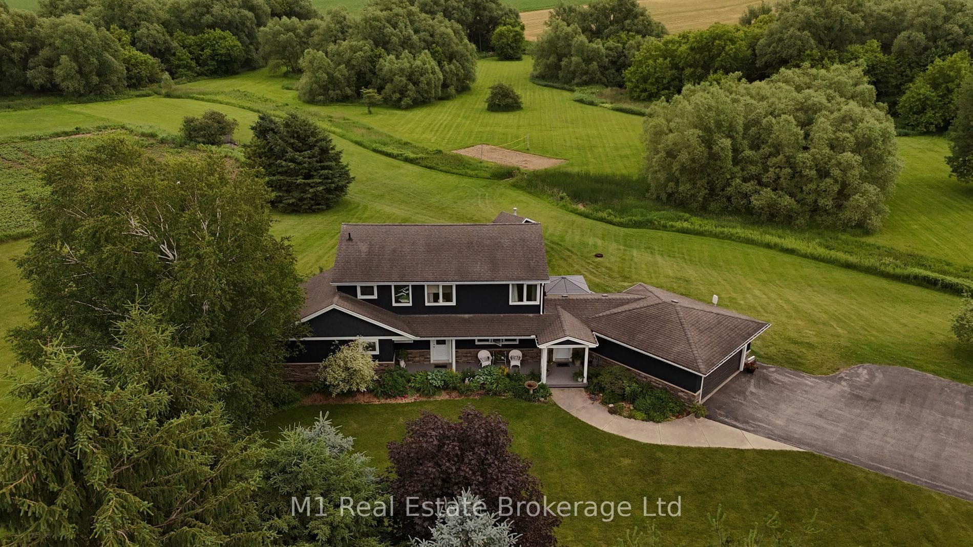 7137 Wellington Rd 18 N/A photo 2