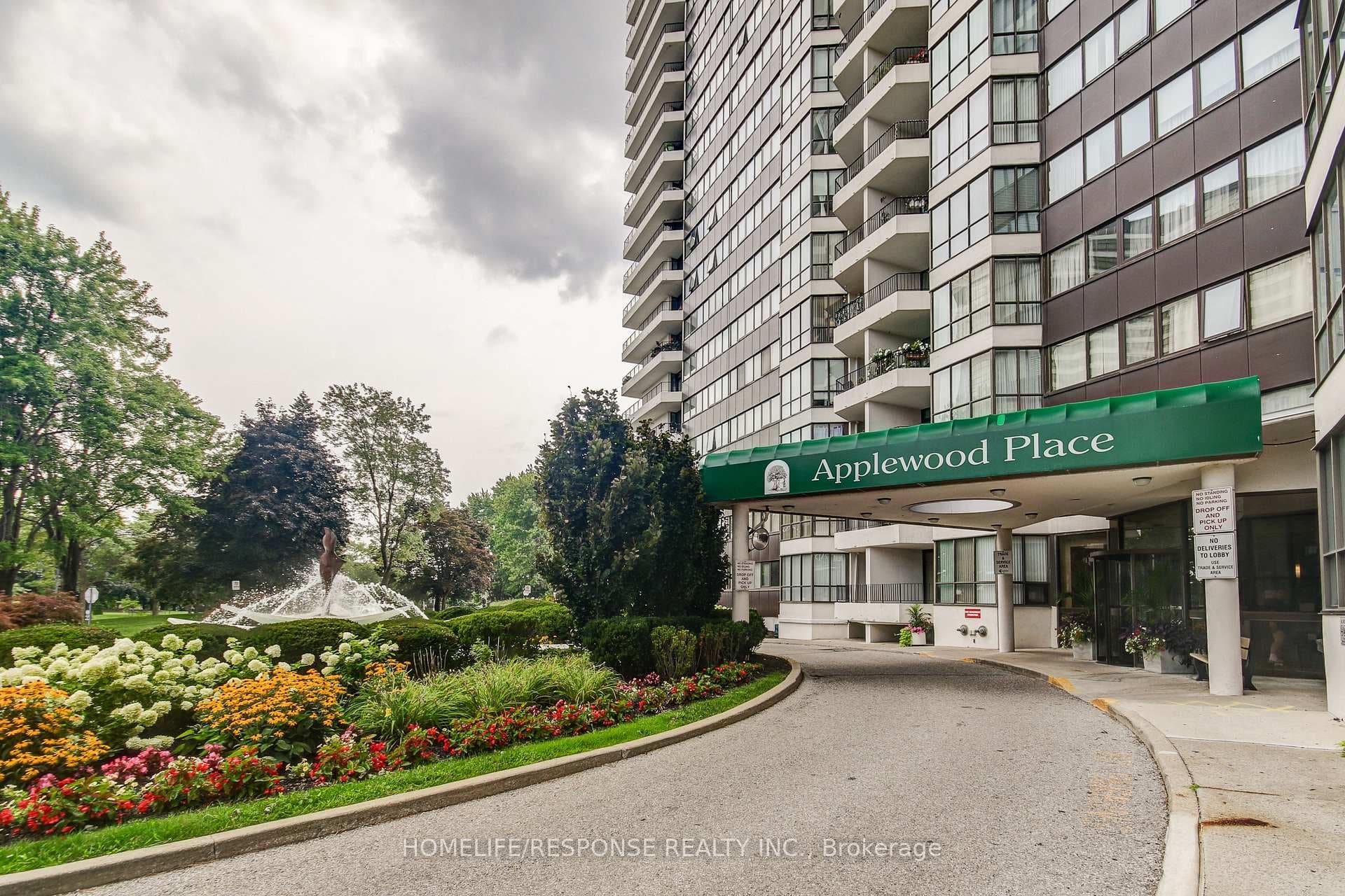 1333 BLOOR Street Unit 1019 photo 3