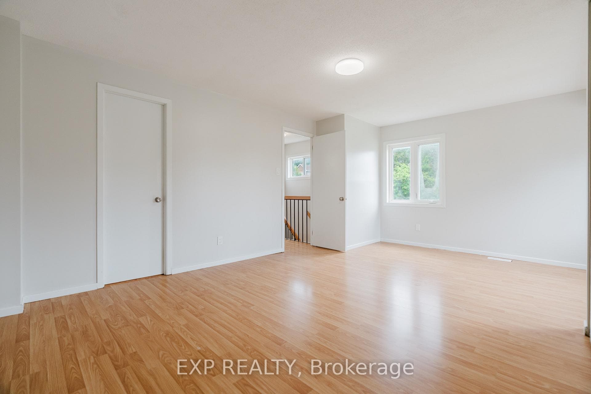 1127 Avignon Court photo 13