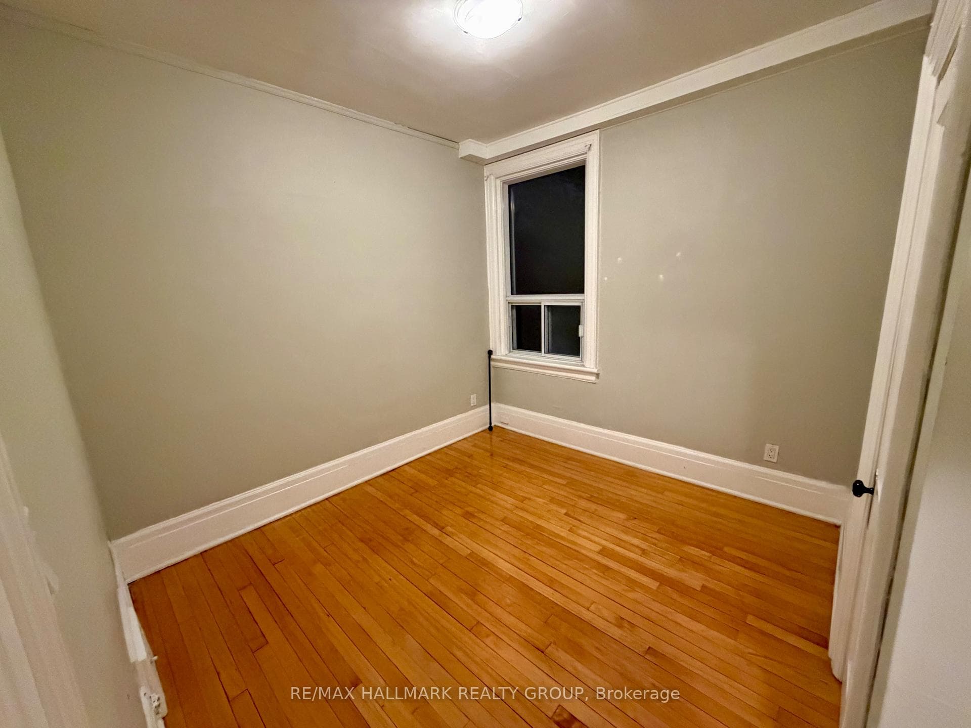 1071 Gladstone Avenue Unit 3 photo 16