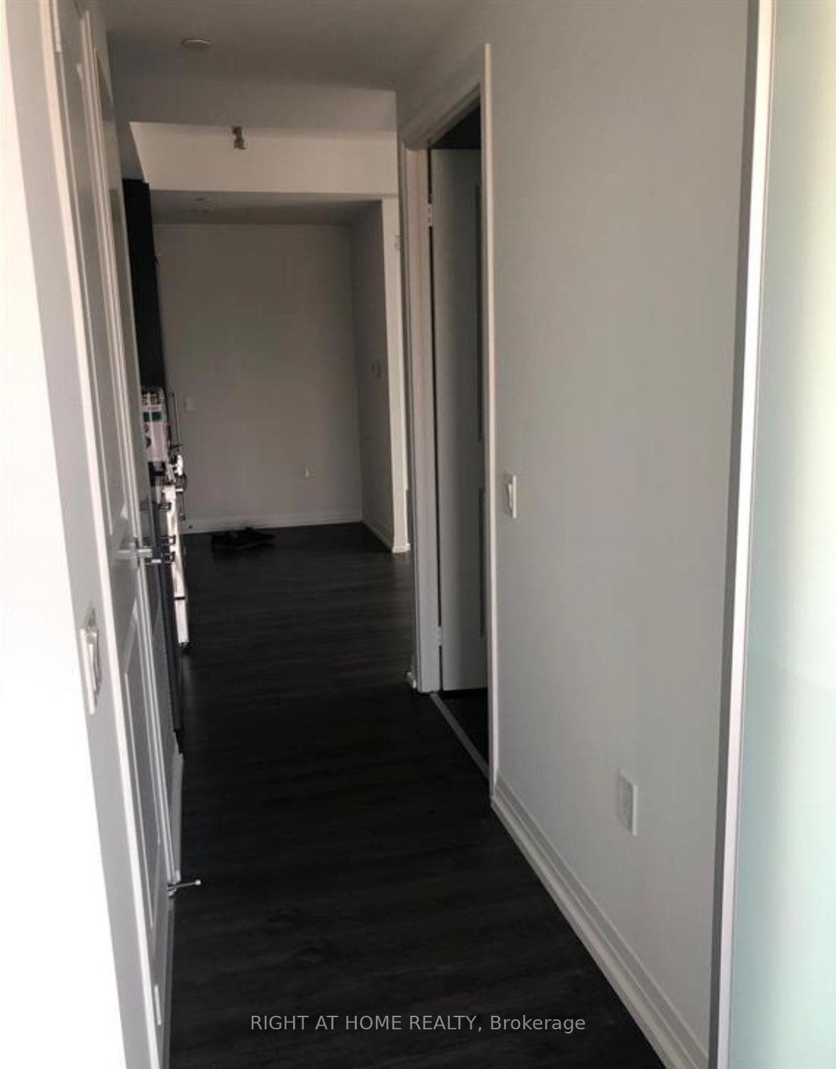 251 Jarvis Street Unit 1825 photo 3
