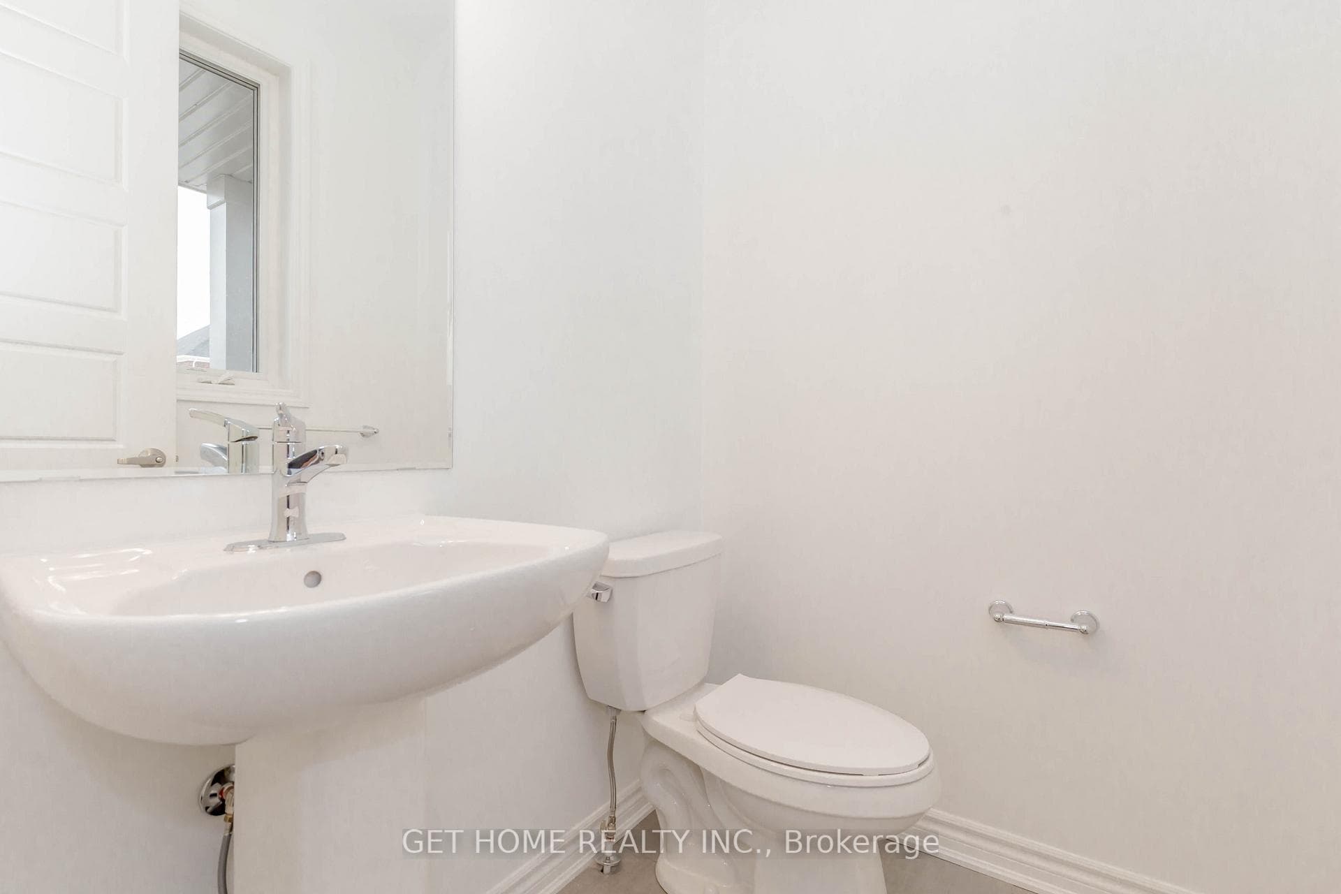 435 Gordon Krantz Avenue photo 23