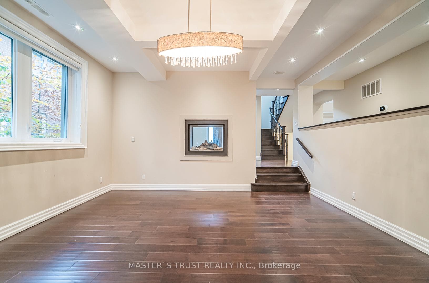17 Pearson Avenue photo 14