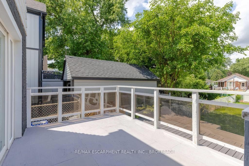 5701 Dorchester Road photo 4