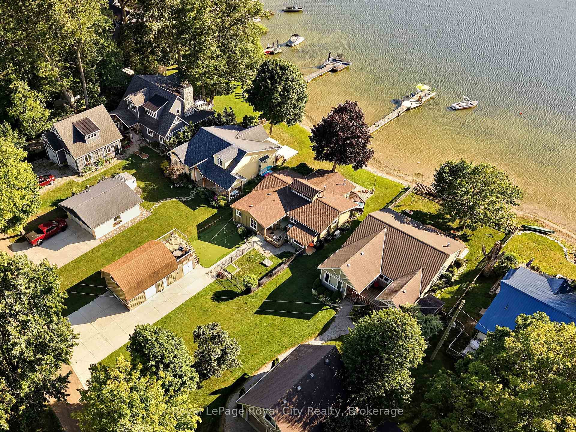 285 Mank Road photo 5
