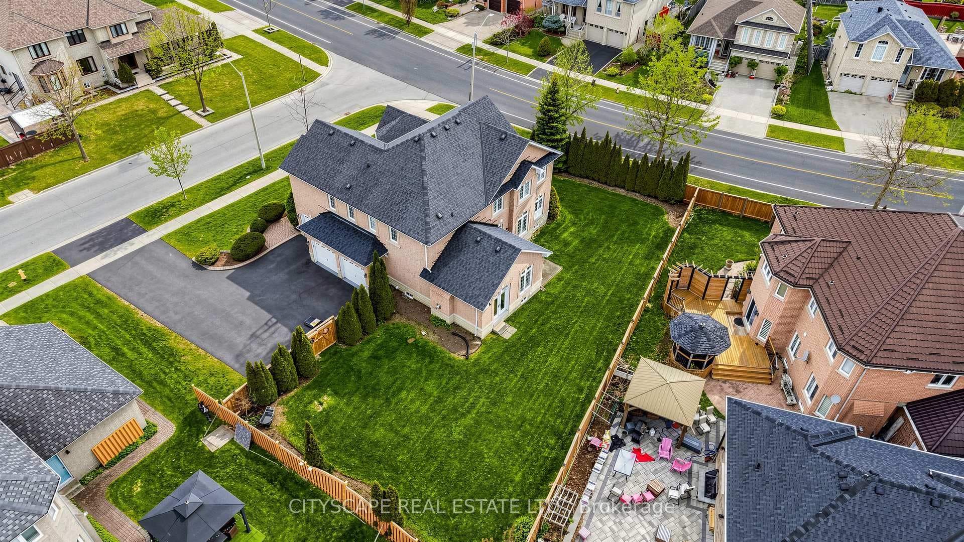 5 Lemsford Drive photo 43