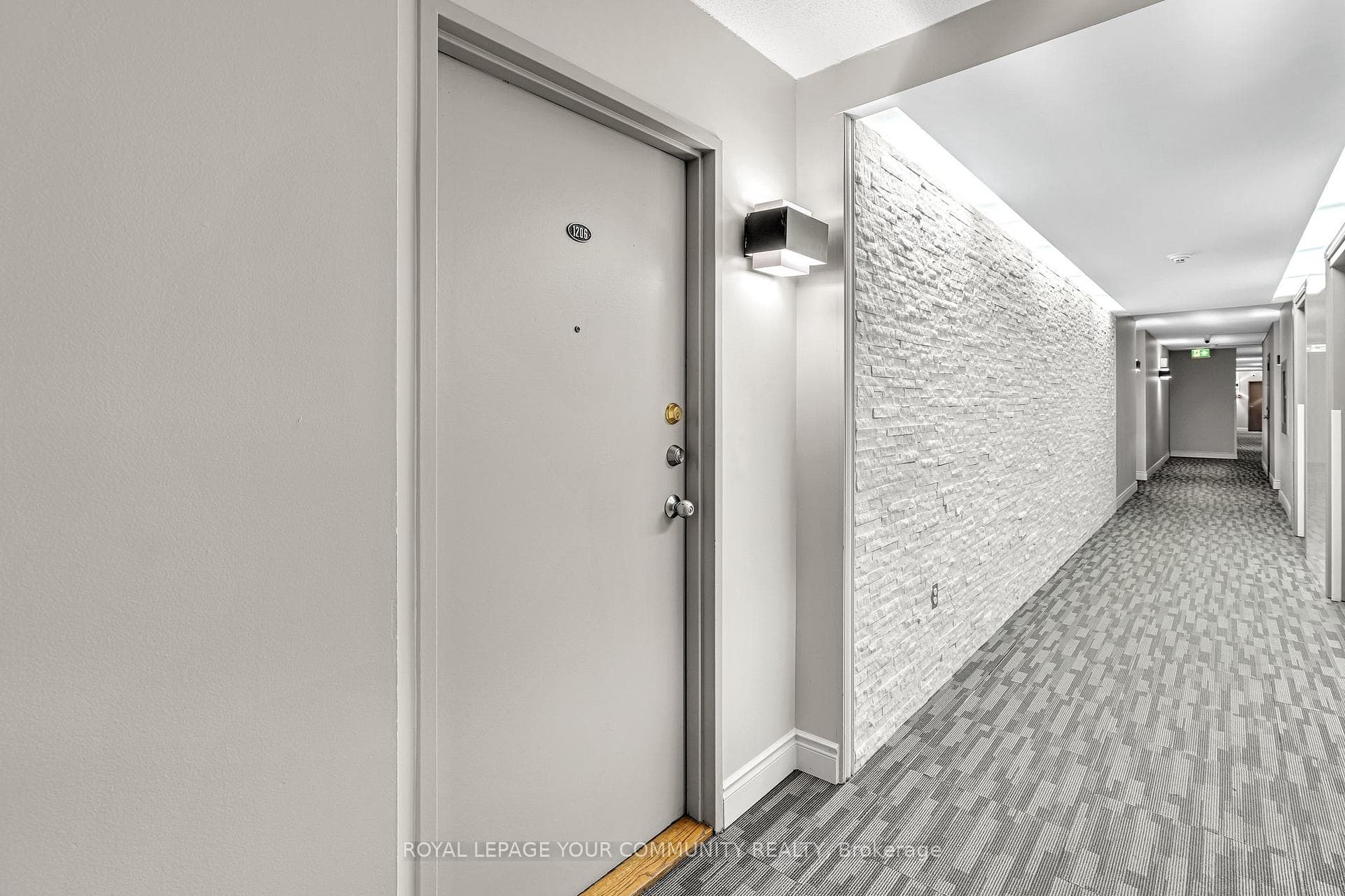1338 York Mills Road Unit 1206 photo 5