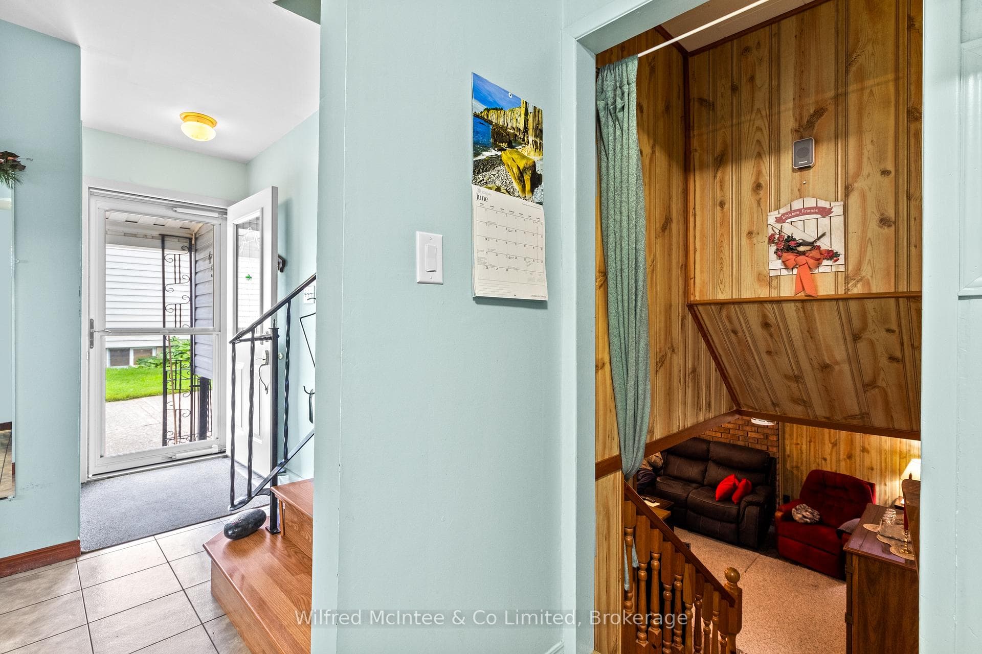 455 Bruce Street photo 34