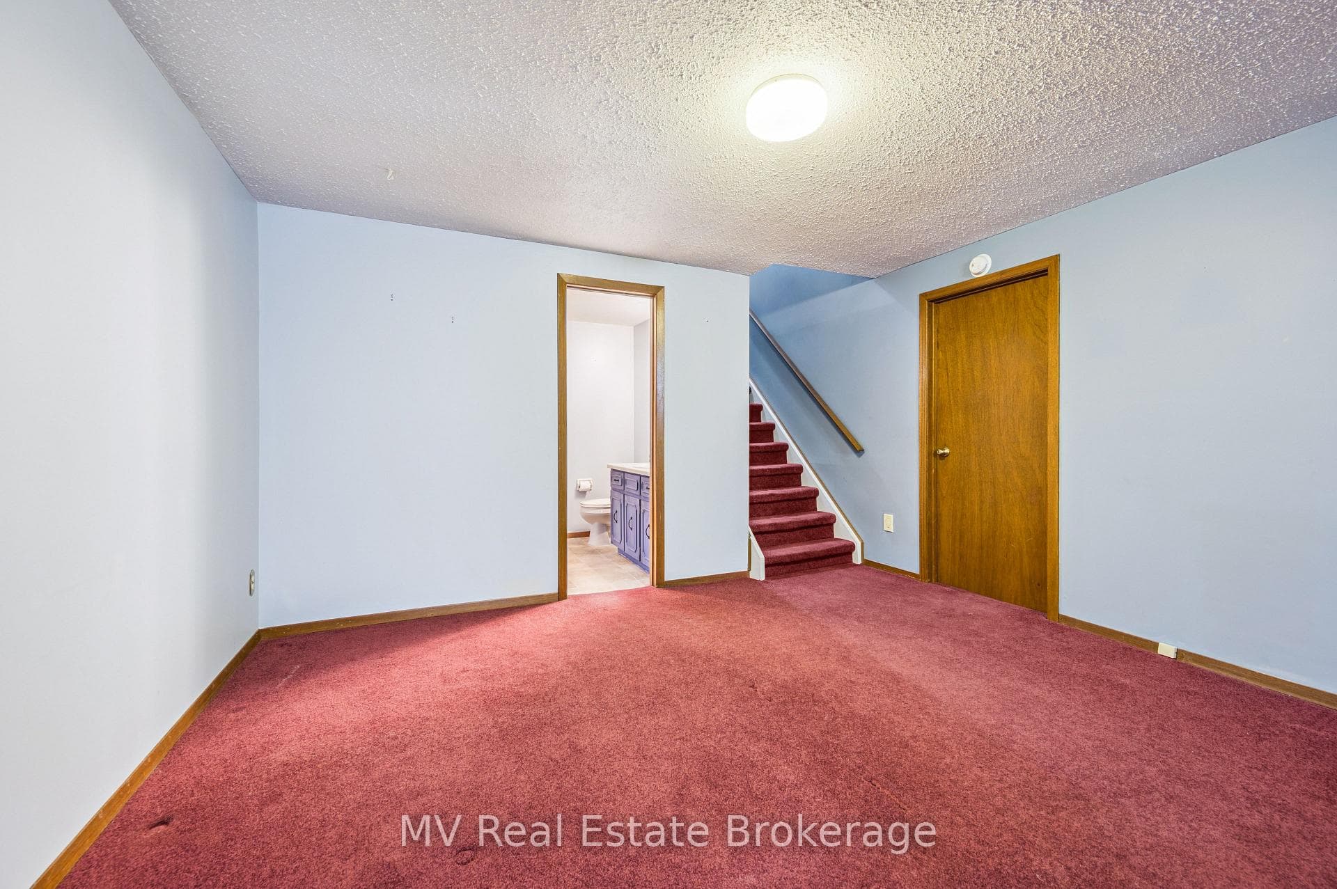 519 Shortreed Avenue photo 30