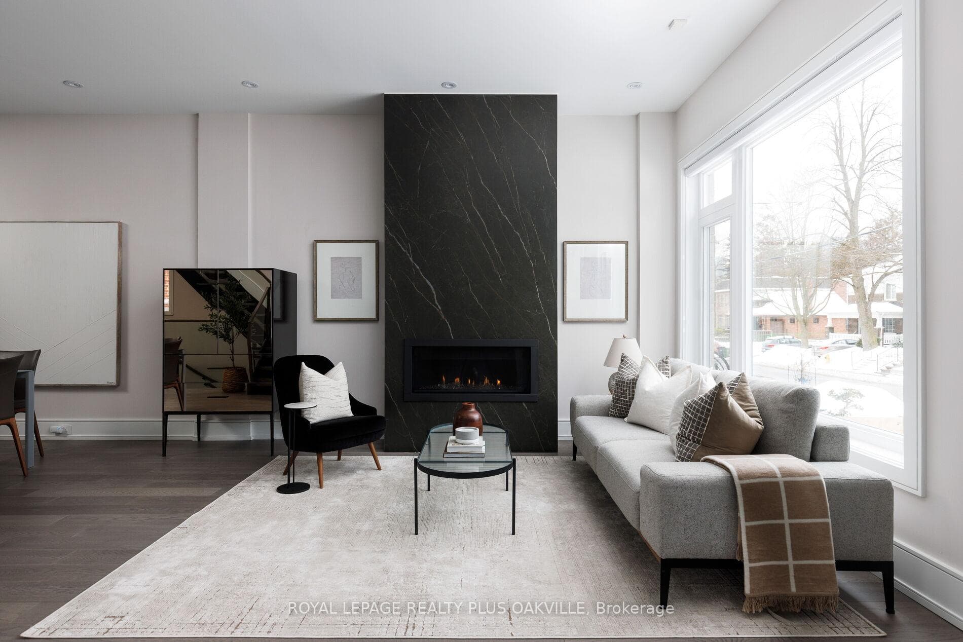 367 Manor Road photo 6