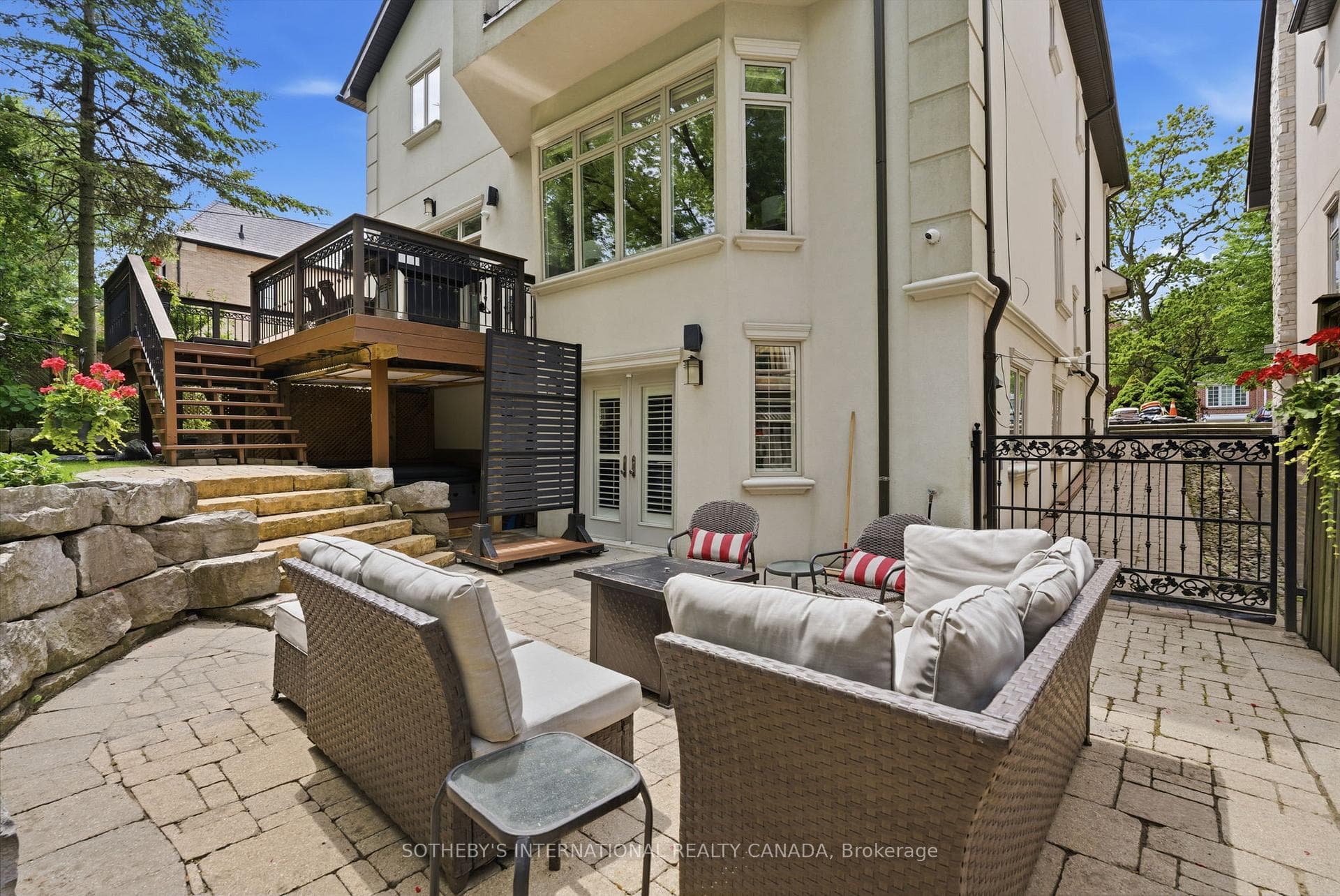 59 De Vere Gardens photo 38