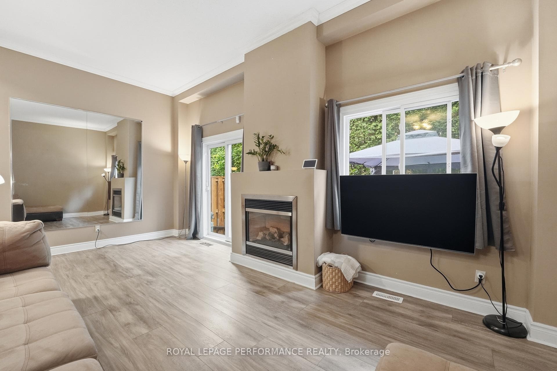 2208 Orient Park Drive photo 14