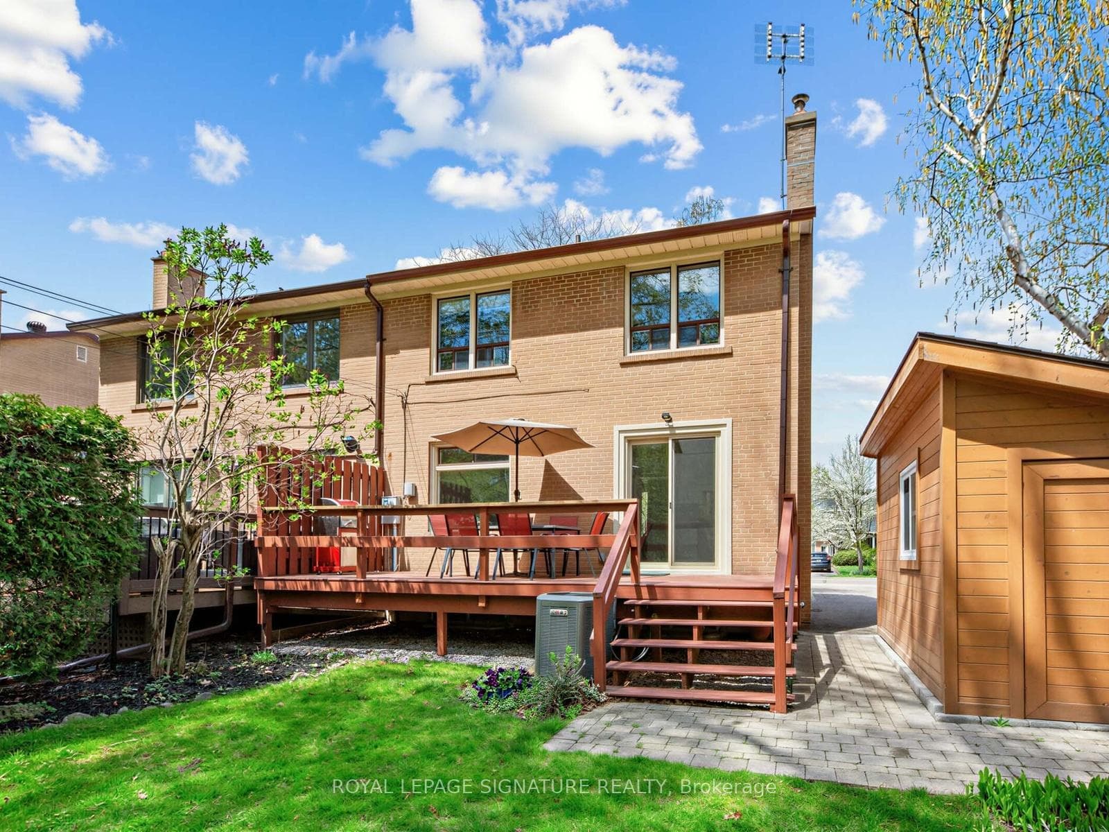 46 Plateau Crescent photo 38