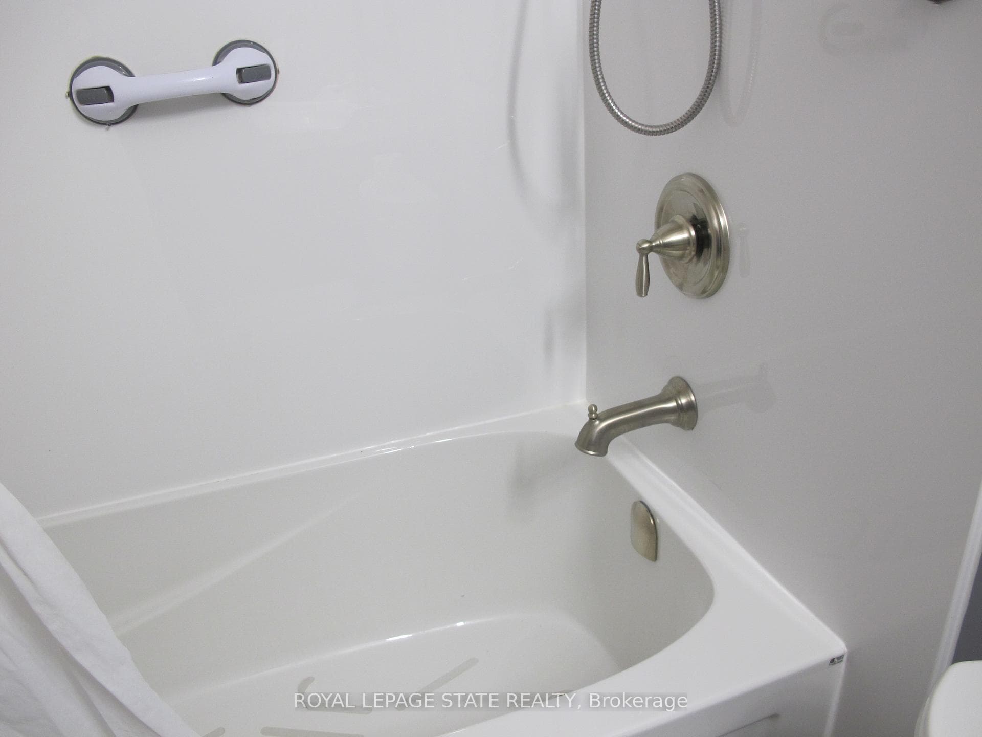60 Rice Avenue Unit 6 photo 21