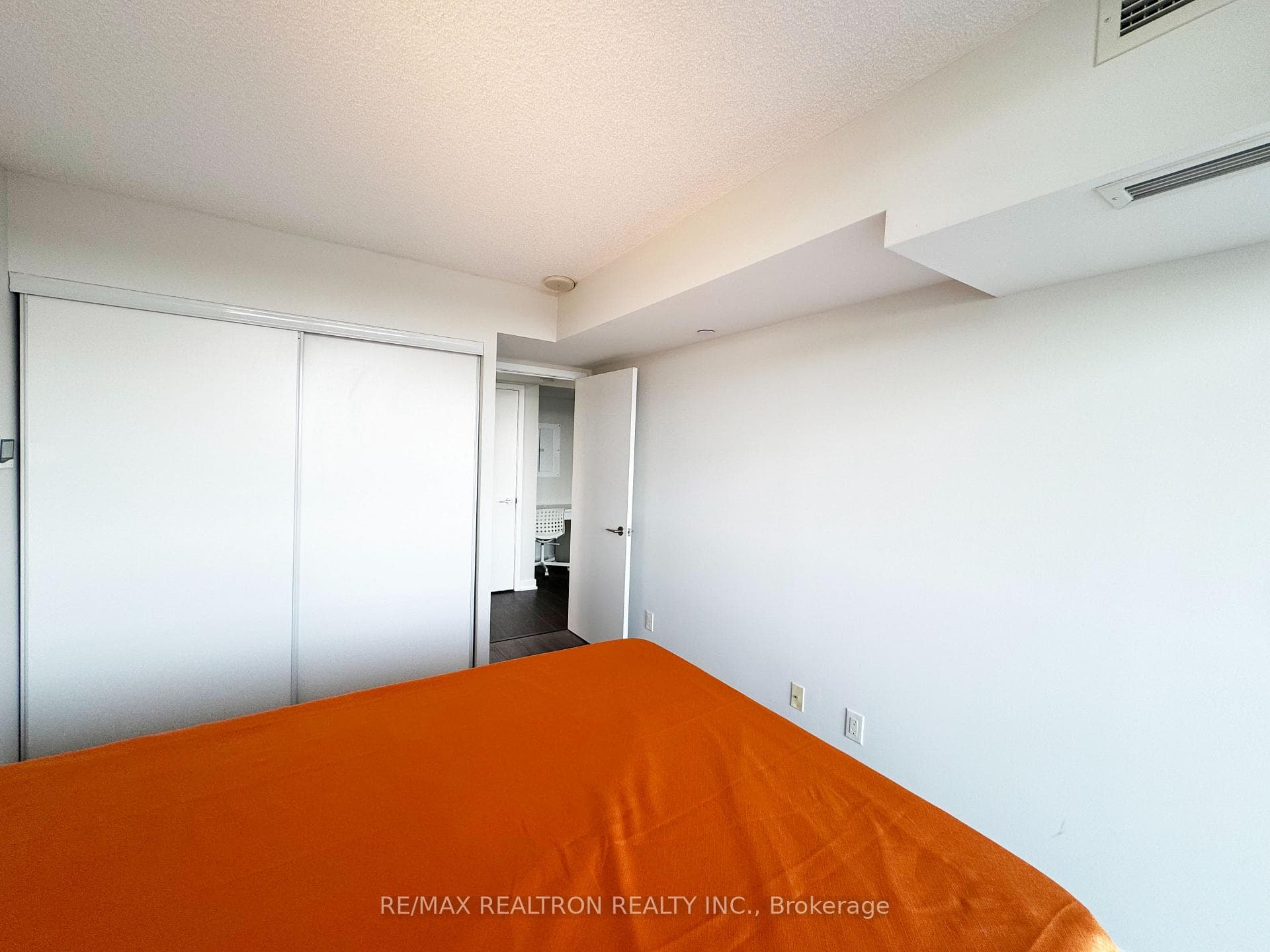 72 Esther Shiner Boulevard Unit 510 photo 13