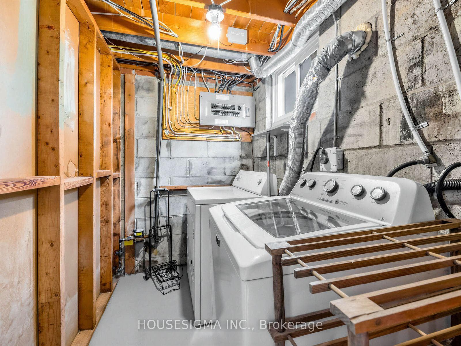 51 Tisdale Avenue Unit Main Floor photo 15