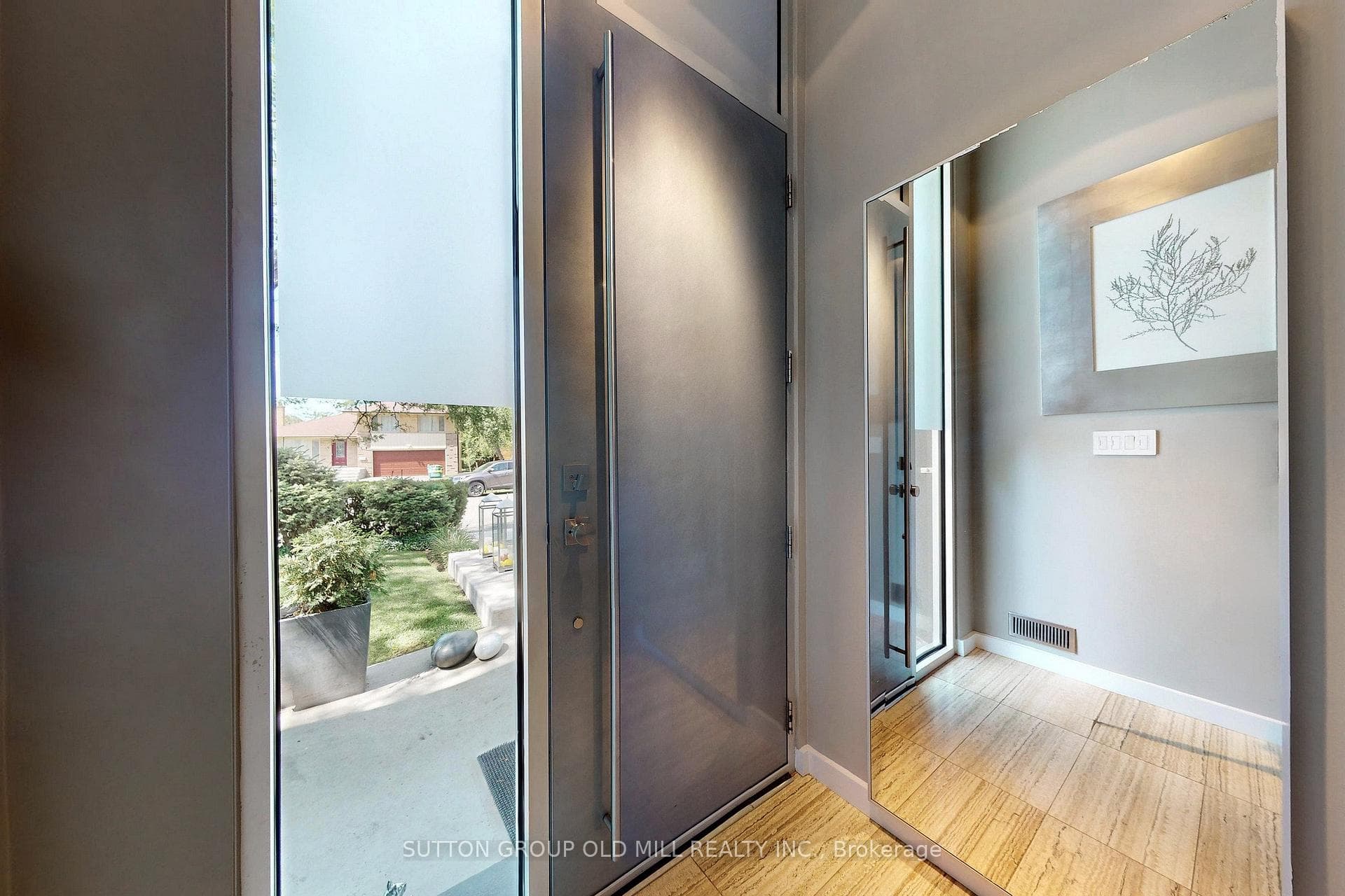125 Saturn Road photo 20