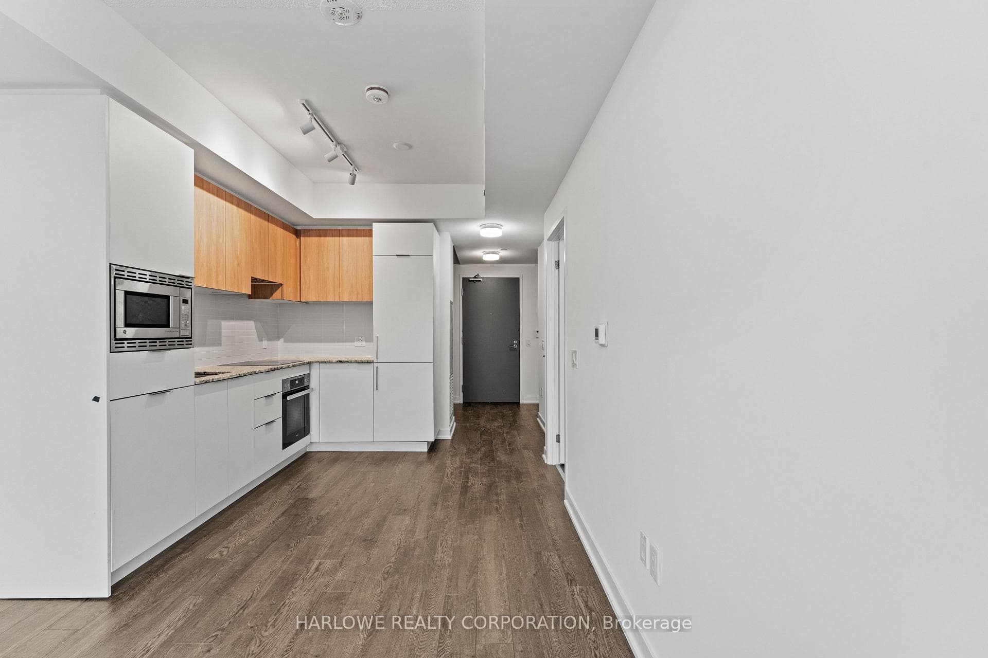 50 O'Neill Road Unit 1703 photo 3