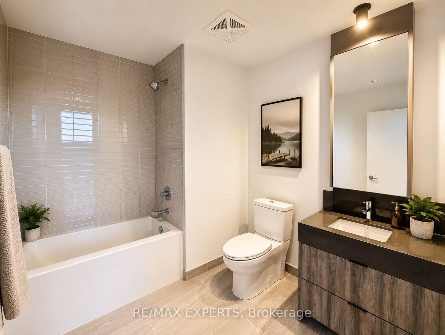 10 Flavelle Trail Unit 402 photo 7