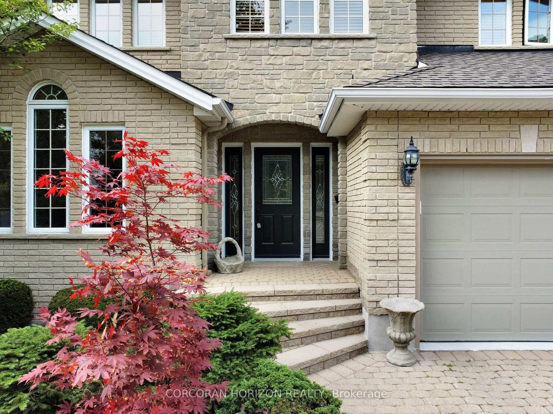26 Woodmans Court photo 2