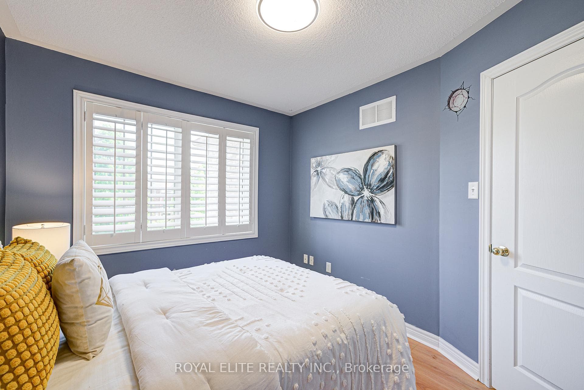 170 James Ratcliff Avenue photo 27