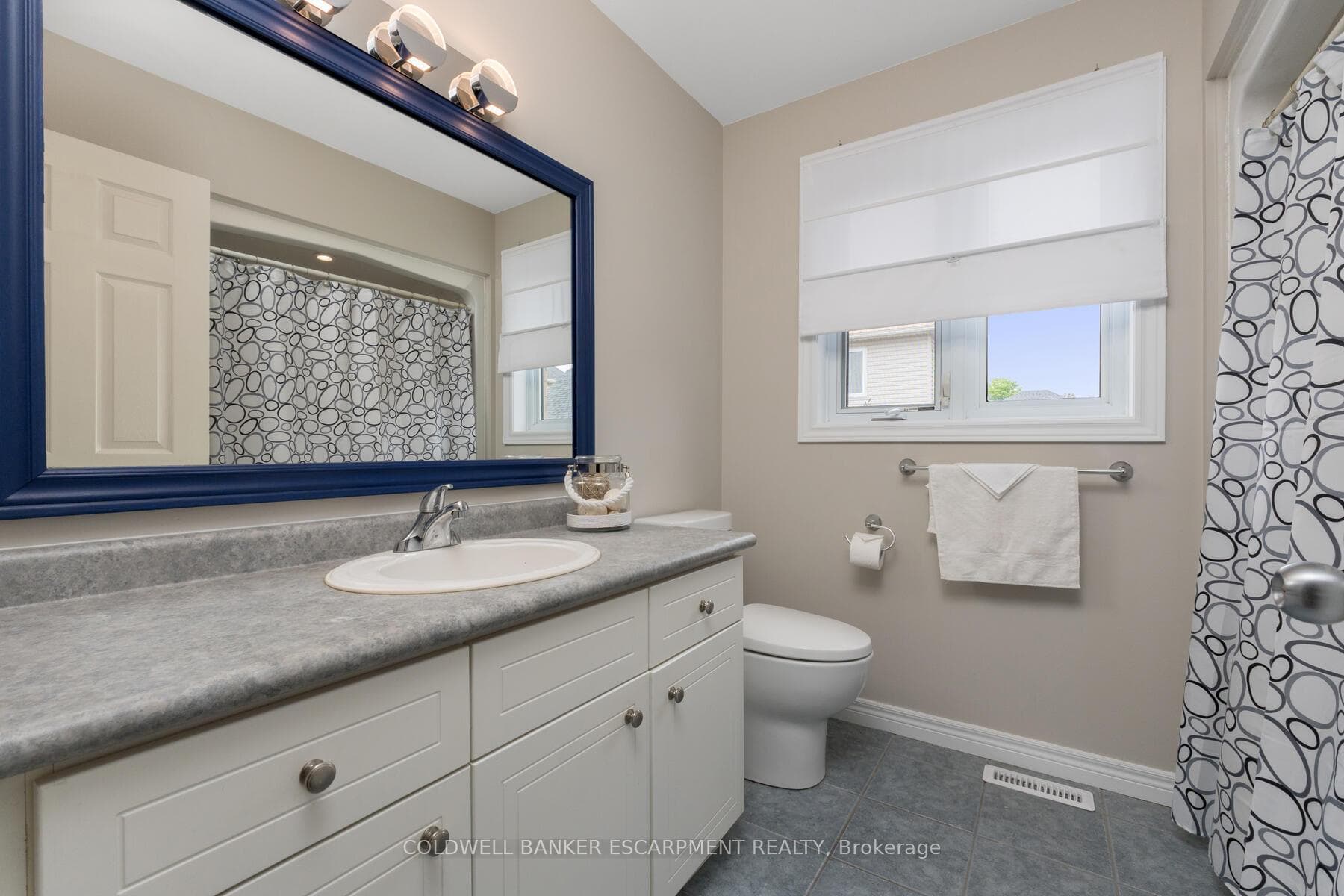Upstairs Bath