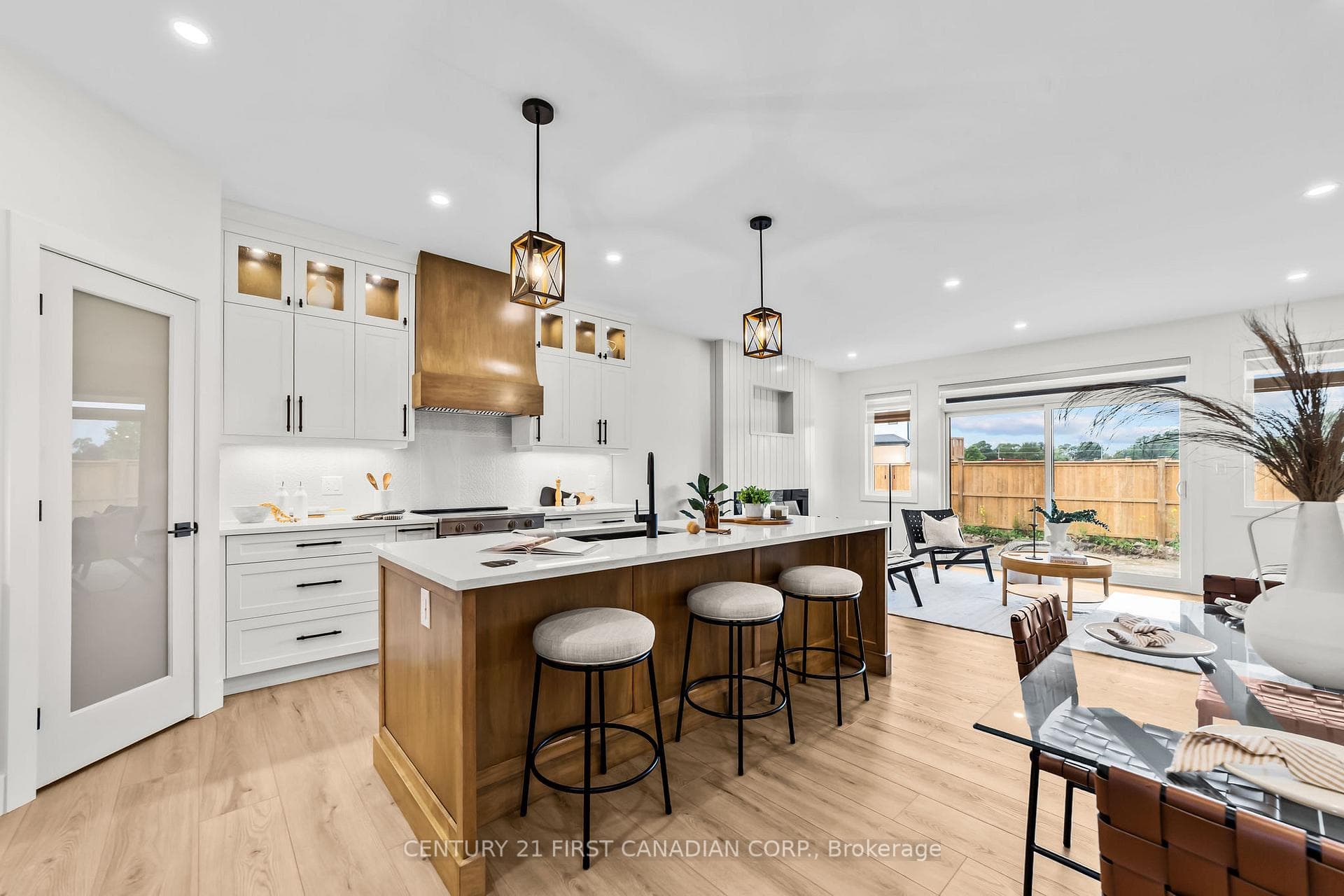 134 ADDISON Avenue photo 6