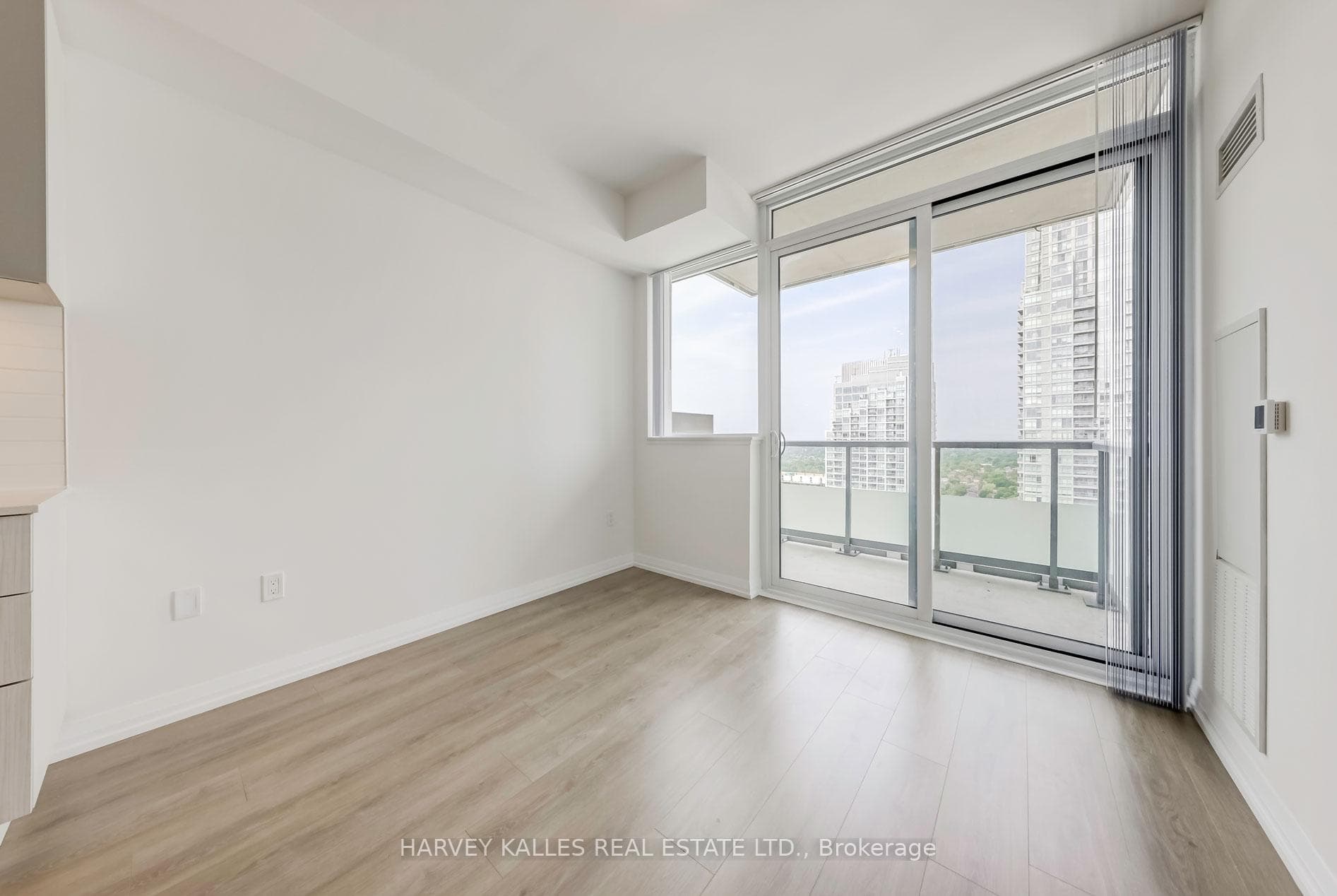 50 Dunfield Avenue Unit 3515 photo 16