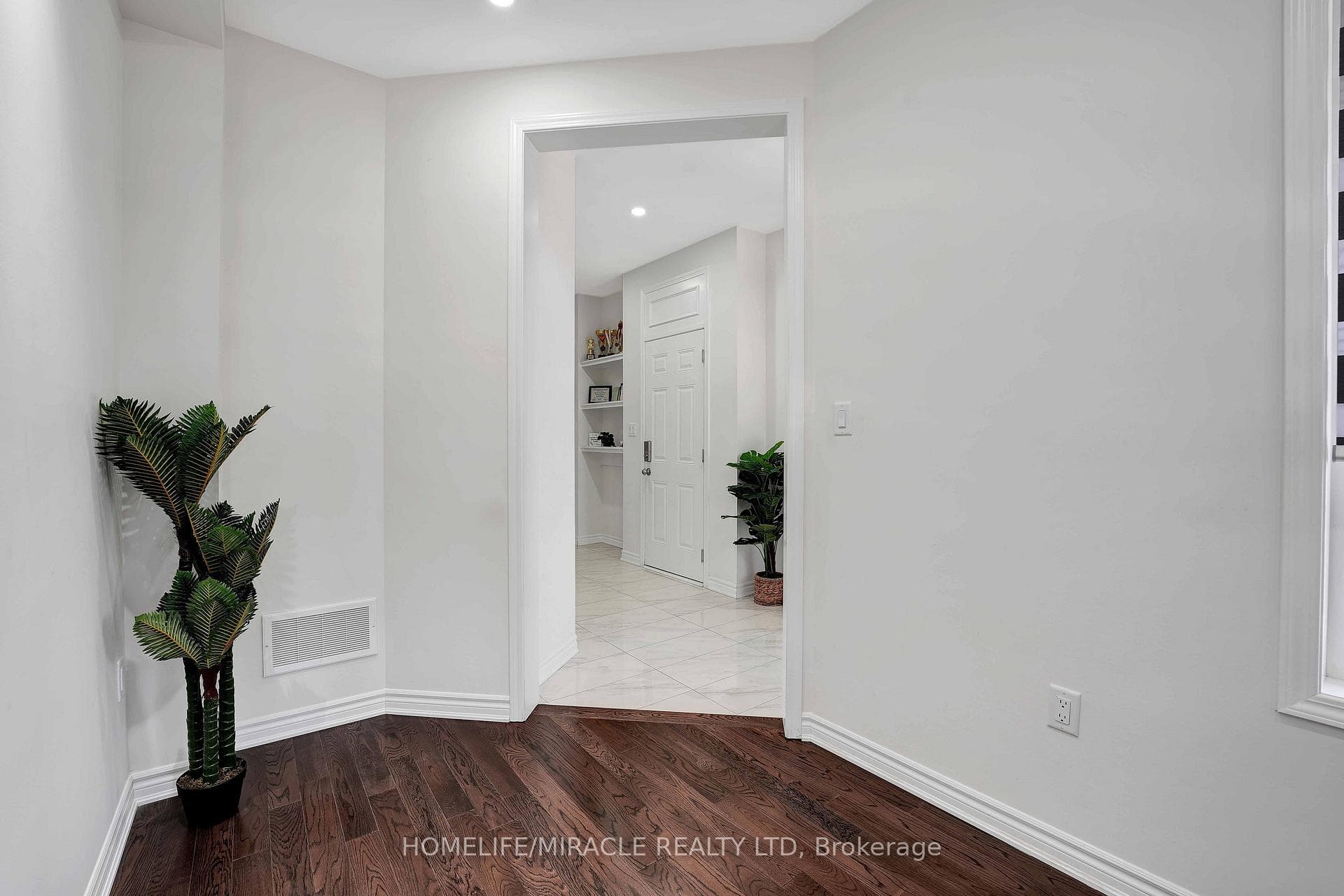 3053 Hollyberry Trail photo 7